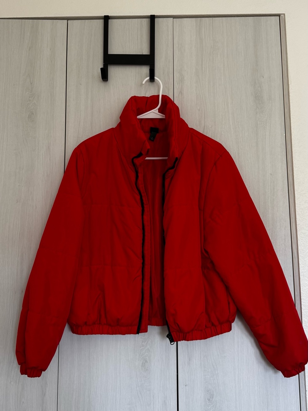 Red Cropped Puffer Jacket - Picture 2 of 4